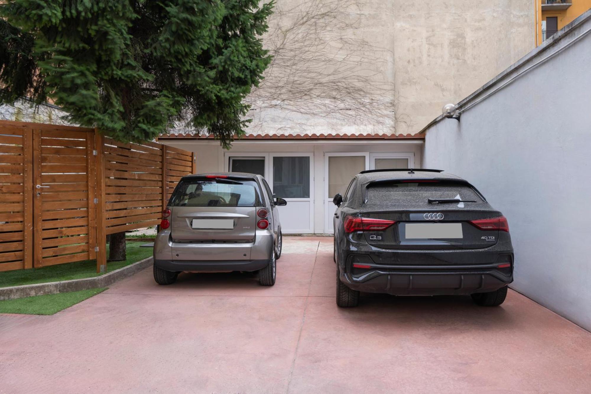 Loreto Prestige - Parking Free & Bulb Gym Couette-café